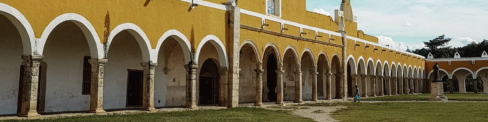 Merida Train Station